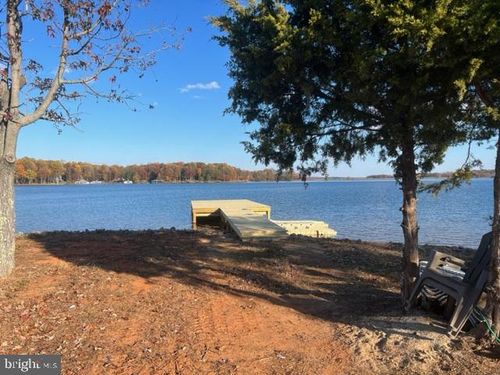 Lot 2 Kentucky Springs Rd, BUMPASS, VA, 23024-4300 | Card Image