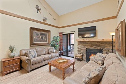 325-570 Bills Ranch Rd, FRISCO, CO, 80443-5200 | Card Image