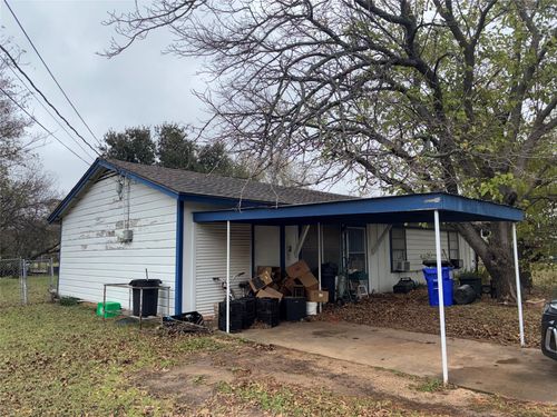 373 Shoreline Dr, Azle, TX, 76020-4037 | Card Image