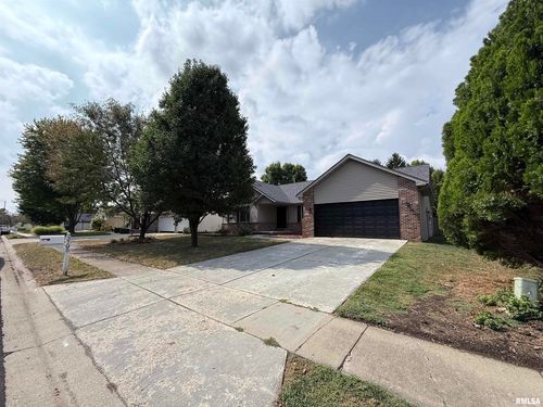 3705 Windshire Dr, Springfield, IL, 62704-6717 | Card Image