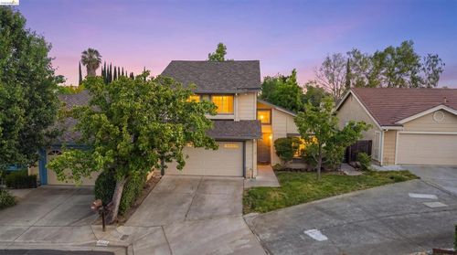 2135 Rock Pass Pl, Martinez, CA, 94553-5057 | Card Image
