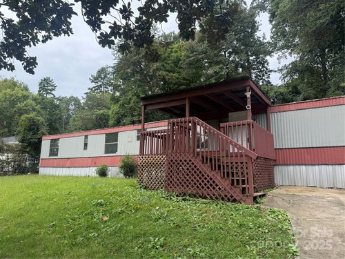 7821 Bondhaven Dr, Charlotte, NC, 28215-4718 | Card Image