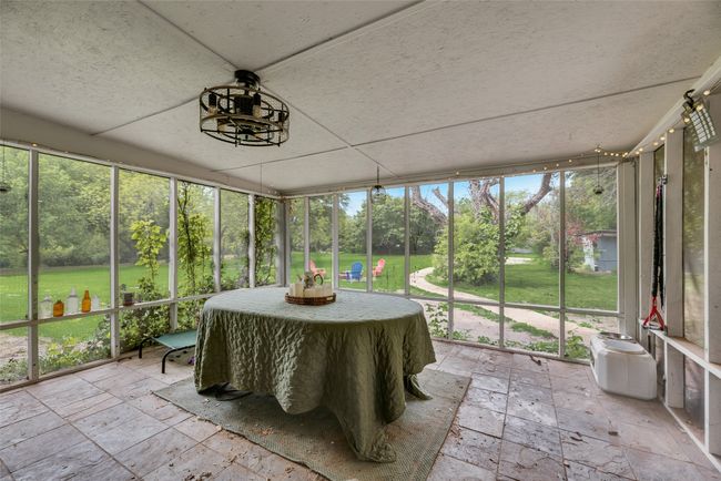 View of sunroom | Image 14