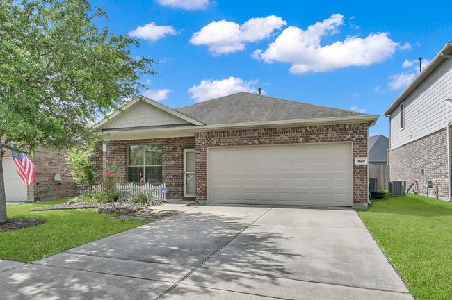 19307 Midnight Glen Dr, House other with 3 bedrooms, 2 bathrooms and 2 parking in Cypress TX | Image 31