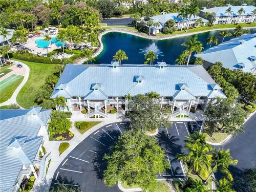 811-7930 Mahogany Run Ln, NAPLES, FL, 34113-1741 | Card Image