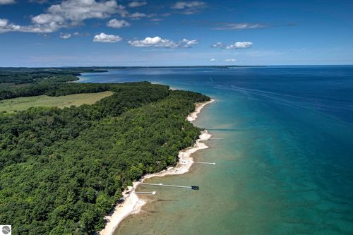 4626 N Omena Point Rd, Omena, MI, 49674-5148 | Card Image