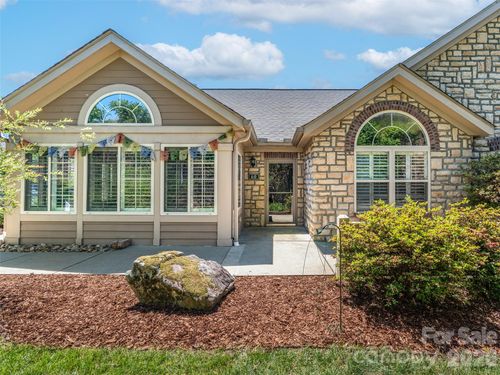 e2-60 Mountain Meadow Cir, Weaverville, NC, 28787-9378 | Card Image
