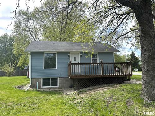 700 S State St, East Galesburg, IL, 61430-9710 | Card Image