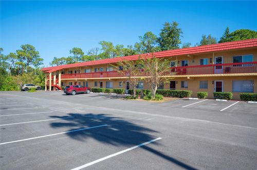 202-400 El Camino Dr, WINTER HAVEN, FL, 33884-1660 | Card Image