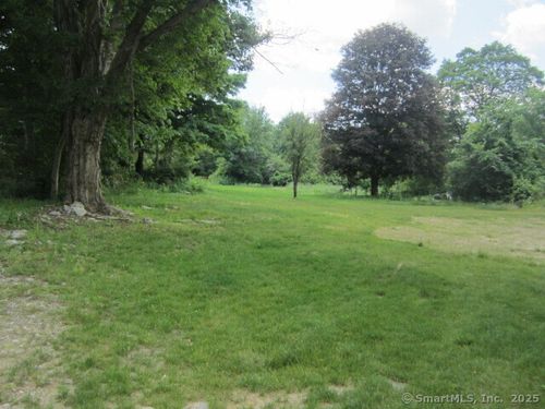 284 Willimantic Rd, Chaplin, CT, 06235-2515 | Card Image