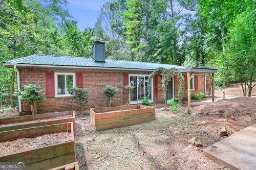1134 Country Club Rd, Newnan, GA, 30263-5590 | Card Image