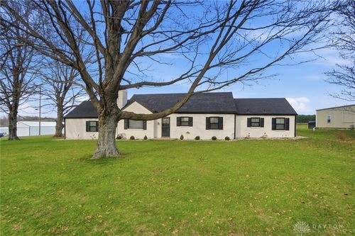 318 E Central Ave, Springboro, OH, 45066-8552 | Card Image