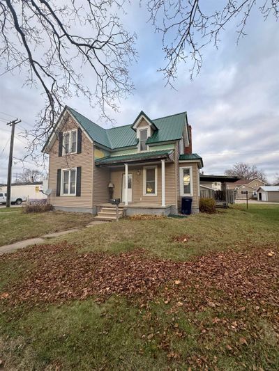 600 Main St, House other with 3 bedrooms, 1 bathrooms and null parking in LaPorte City IA | Image 2