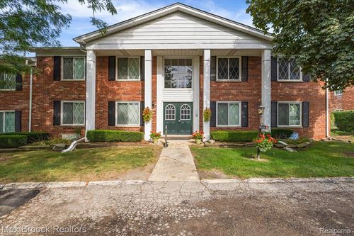 apt-72-2383 Mulberry Sq, Bloomfield Hills, MI, 48302-0675 | Card Image