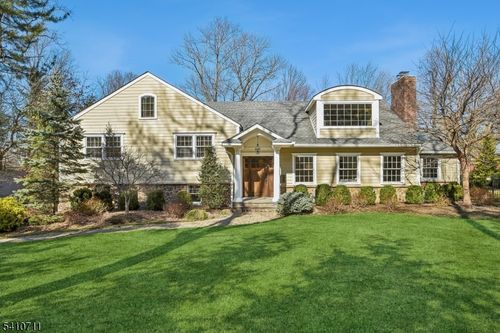 197 Parsonage Hill Rd, Short Hills, NJ, 07078-1523 | Card Image