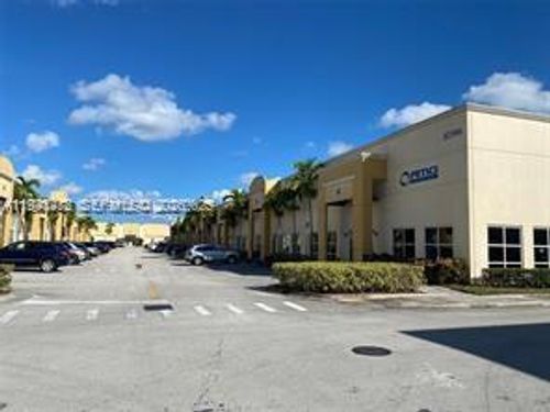 109-10396 W State Road 84, Davie, FL, 33324 | Card Image