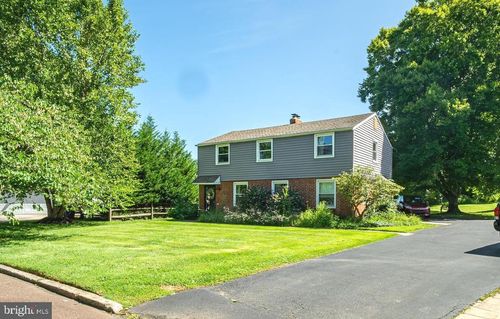 4033 School House Ln, PLYMOUTH MEETING, PA, 19462-1513 | Card Image