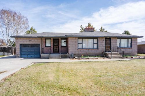 1618 Cedar St, Rupert, ID, 83350-1120 | Card Image