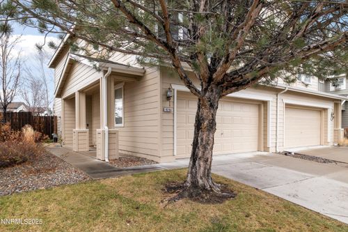 9294 Lone Wolf Cir, Reno, NV, 89506-4006 | Card Image
