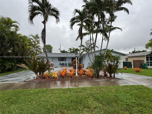 8275 Sw 47th Ter, Miami, FL, 33155-5449 | Card Image