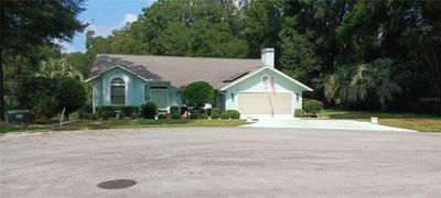 9530 Sw 189th Court, House other with 3 bedrooms, 2 bathrooms and null parking in Dunnellon FL | Image 1