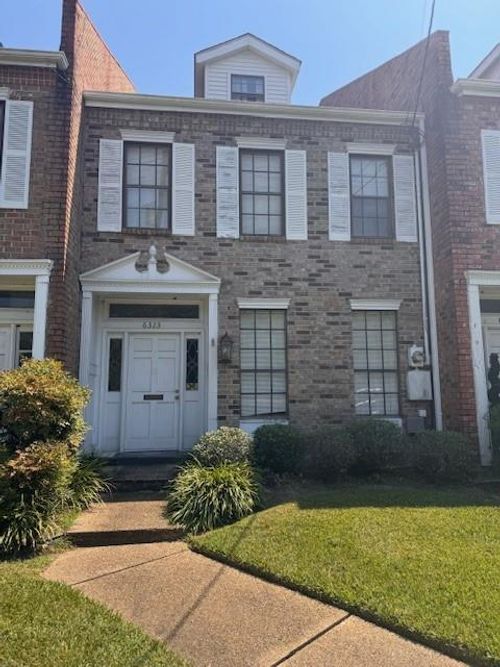6323 W End Blvd, New Orleans, LA, 70124-2049 | Card Image