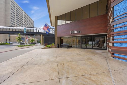 2105-345 W Vine St, Lexington, KY, 40507-1615 | Card Image
