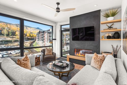 401-119 Wood Rd, Snowmass Village, CO, 81615-6900 | Card Image