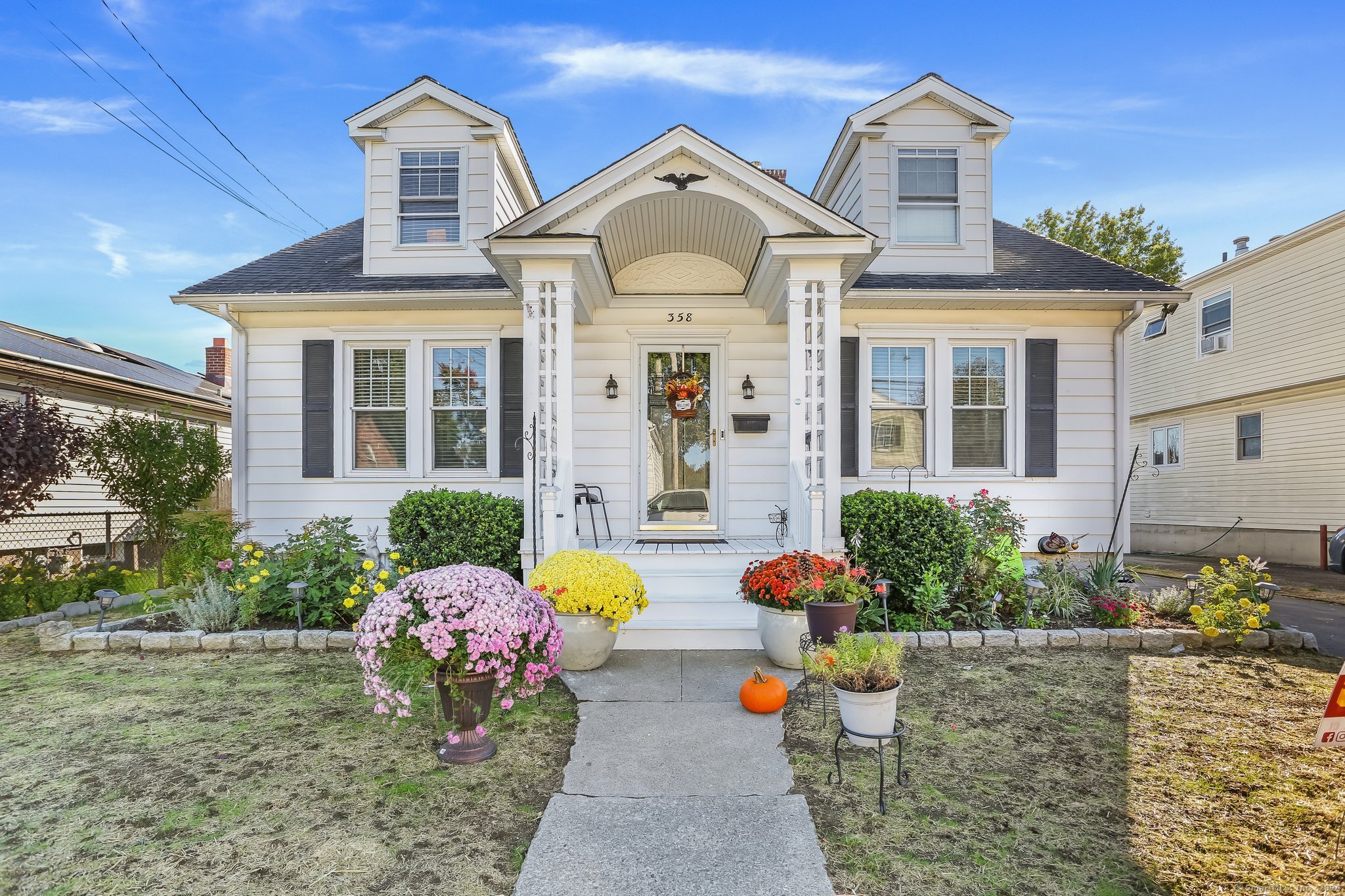 Henry Ave, Stratford, CT 06614