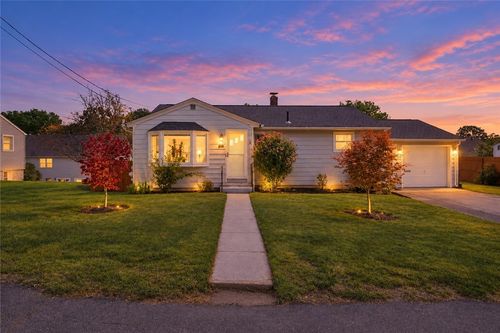 156 Pawtuxet Ter, West Warwick, RI, 02893-5212 | Card Image