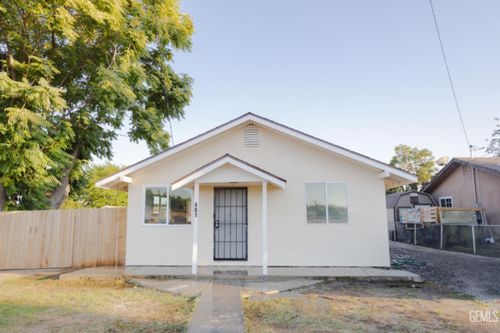 401 Klassen St, Shafter, CA, 93263-1707 | Card Image
