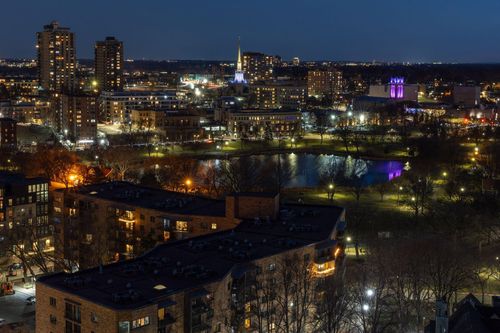 apt-1701-1235 Yale Pl, Minneapolis, MN, 55403-1948 | Card Image