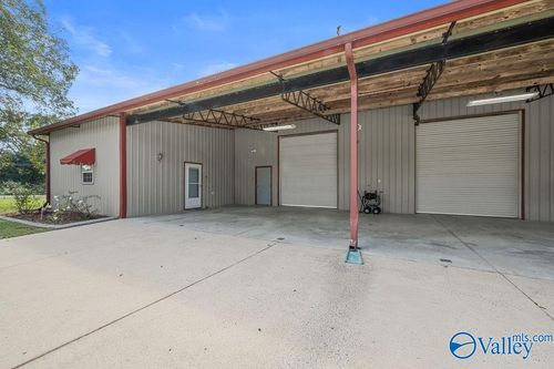 4071 Whorton Bend Rd, Gadsden, AL, 35901-8876 | Card Image