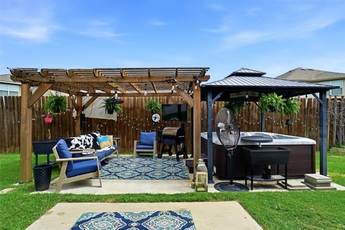 1625 Kawati Way, Krum, TX, 76249-7562 | Card Image