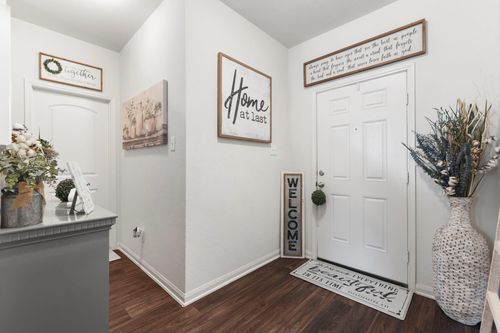 8011 Distant Harbor Rd, Cove, TX, 77523-5061 | Card Image