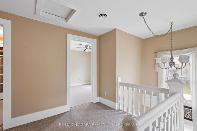 87 King St, Home with 2 bedrooms, 2 bathrooms and 3 parking in Port Colborne ON | Image 14