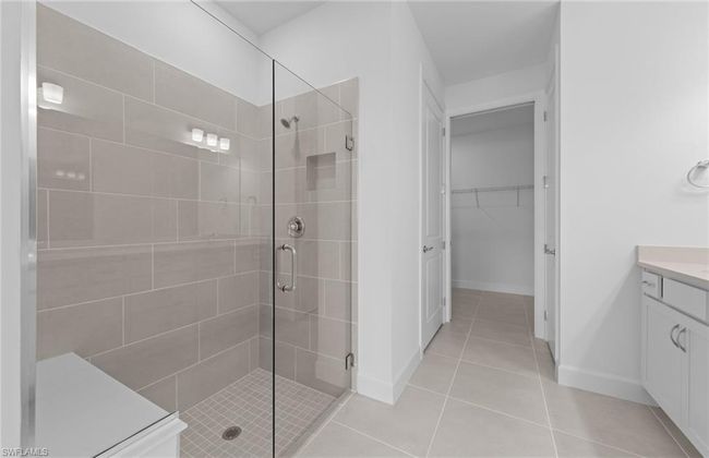 12662 Pyrite Ct, Condo with 2 bedrooms, 2 bathrooms and 2 parking in Alva FL | Image 20