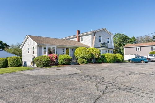 1-810 Wilbur Ave, Swansea, MA, 02777-2165 | Card Image