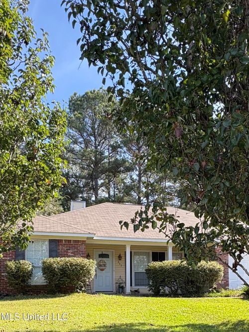 862 Windward Dr, Richland, MS, 39218-9230 | Card Image