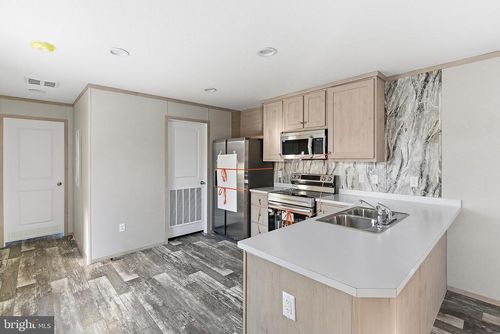 2 Lace Bark Ln, Jackson, NJ, 08527-3034 | Card Image