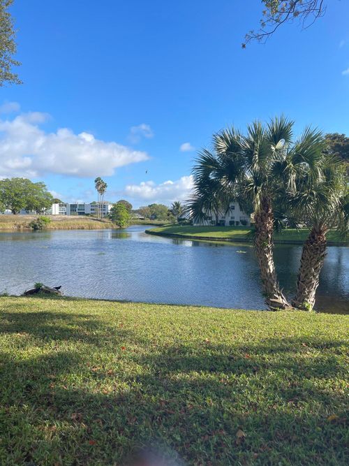 427 Grantham B, Deerfield Beach, FL, 33442-3406 | Card Image