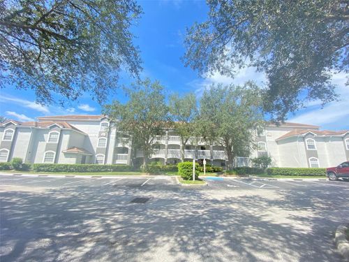 apt-928-13917 Fairway Island Dr, ORLANDO, FL, 32837-5258 | Card Image