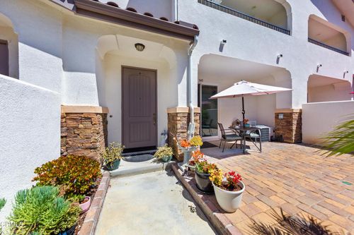 345 Newbury Vista Ln, Thousand Oaks, CA, 91320-3603 | Card Image