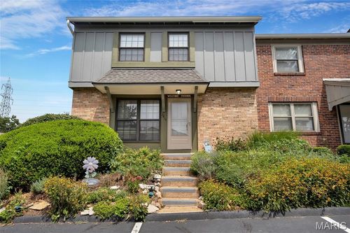 115-2414 Hiddencrest Ln, Ballwin, MO, 63021-5843 | Card Image