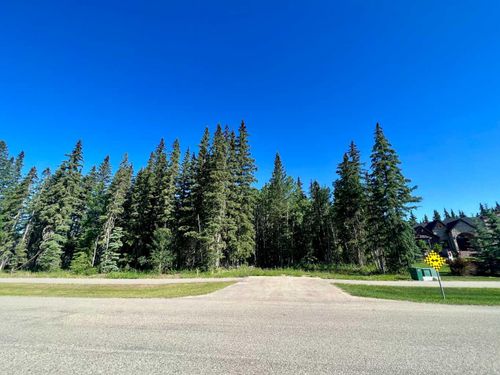 8110 Willow Grove Way, County Of Grande Prairie No. 1, AB, T8W0H3 | Card Image