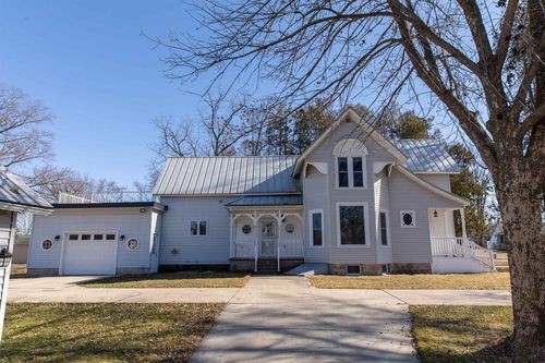 246 E 5th Street, Westfield, WI, 53964 | Card Image