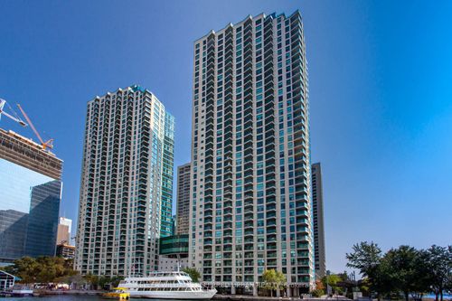 2910-77 Harbour Sq, Toronto, ON, M5J2S2 | Card Image