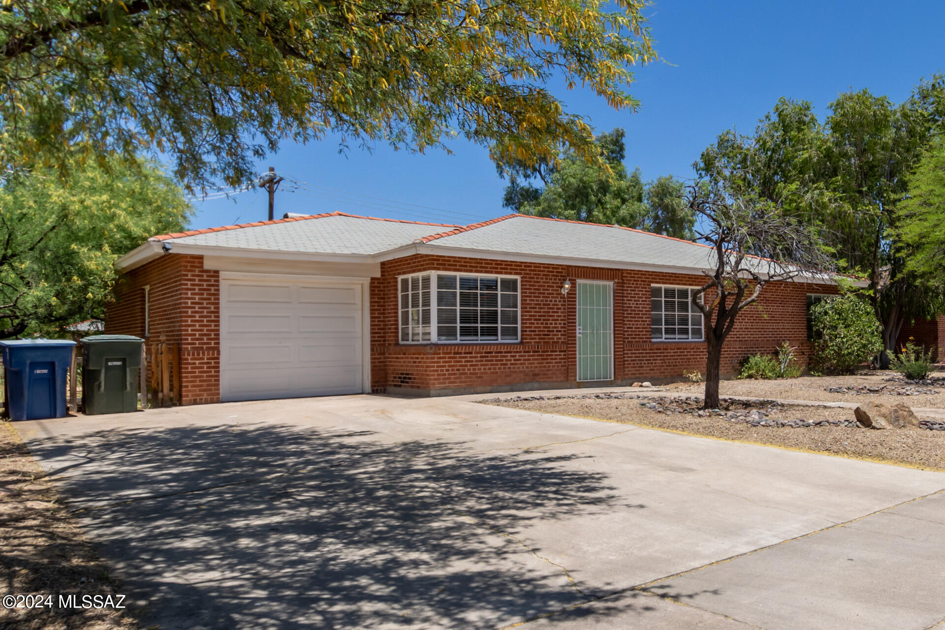 Cooper St, Tucson, AZ 85711