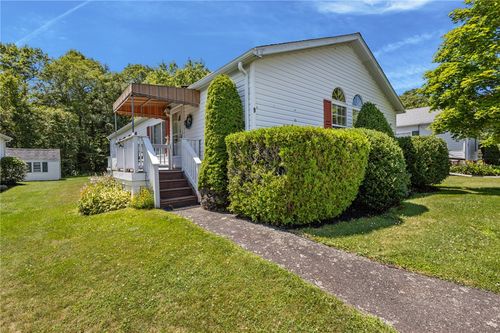 9 Nightingale Ln, Tiverton, RI, 02878-2361 | Card Image