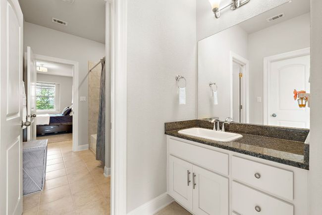 1304 Positano Pass, House other with 4 bedrooms, 4 bathrooms and null parking in Leander TX | Image 28